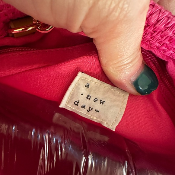 Pink Ladylike Purse - Picture 13 of 15